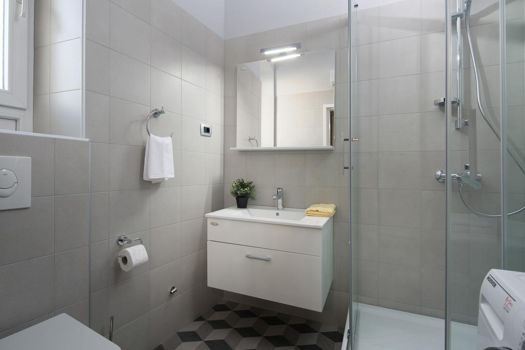 Studio Apartments River Rijeka Exteriör bild